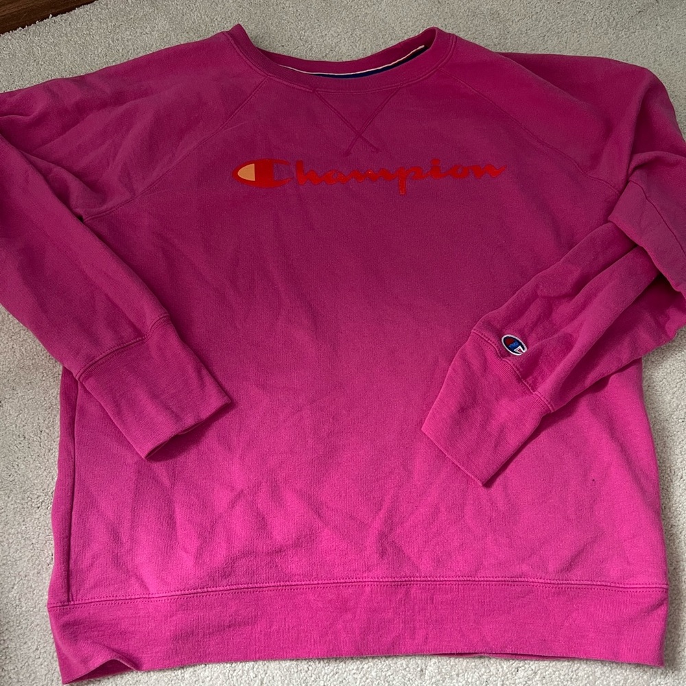 Champion Size L